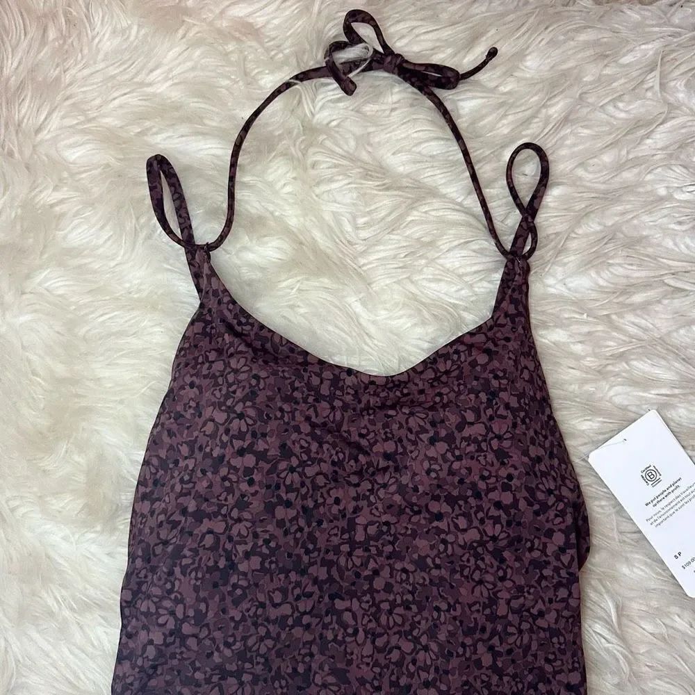 Athleta Keyhole One Piece Swimsuit - Picture 6 of 12